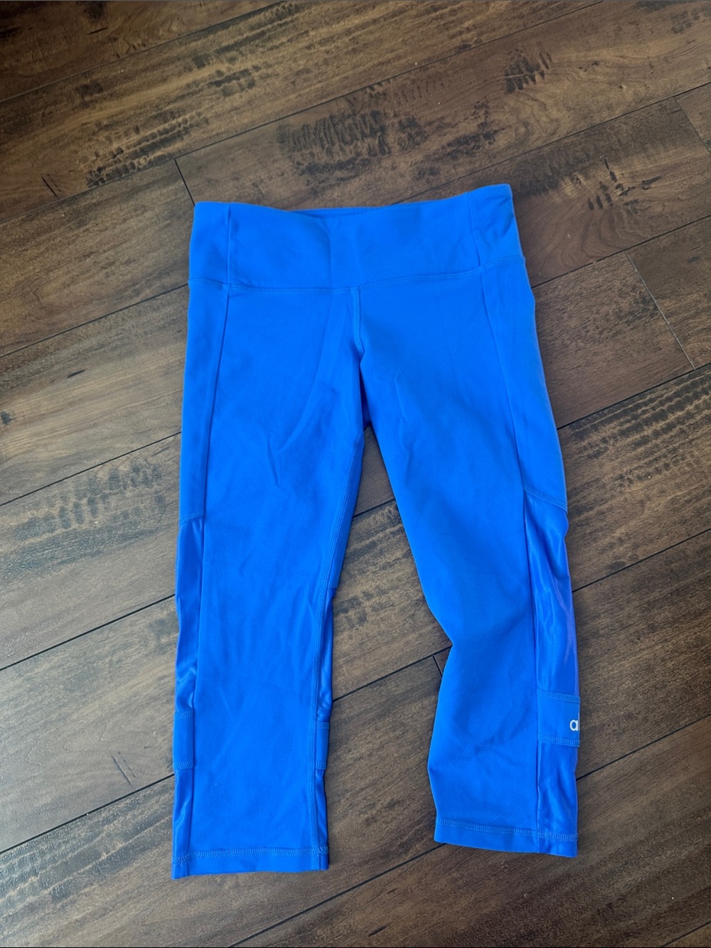 Alo blue capris leggings